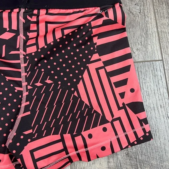 Nike Pro Pink Print Spandex Shorts - Picture 7 of 12